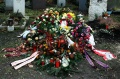 Frisches Grab am Westfriedhof in Muenchen 02.JPG