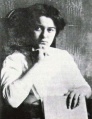 Edith Stein-Studentin in Breslau (1913-1914).jpg